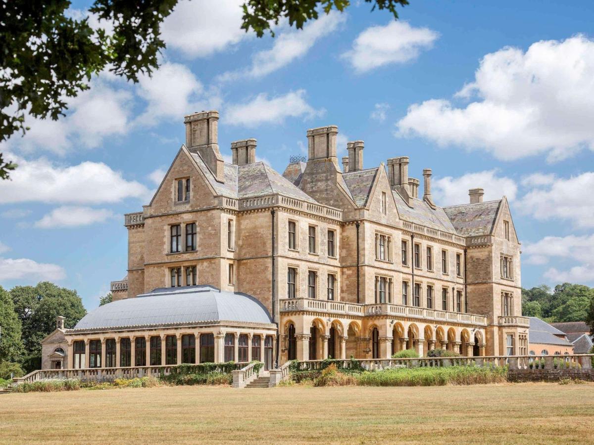 Walton Hall Hotel & Spa By Sunday Wellesbourne Exterior photo